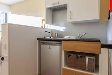 1 bed flat, Dean Street, City Centre, Bangor, LL571US - Image 3